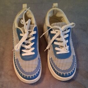 Nicole Miller Casual Sneakers